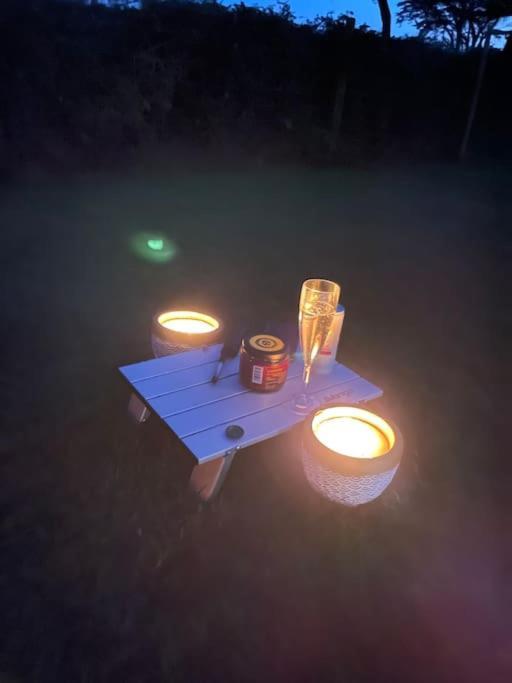 Cox Hill Glamping Badger Hotel Truro Luaran gambar